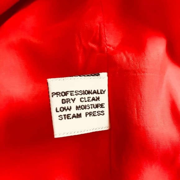 FLORINE WACHTER RED WOOL VEST GOLD BUTTONS SIZE 6 - Picture 8 of 8